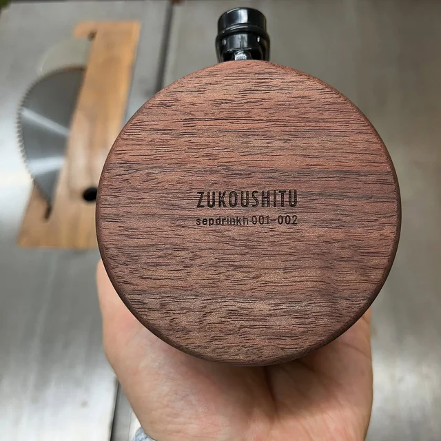 #zukoushitu

#木のカー用品 
#ドリンクホルダー
#木工オーダー 
#sepahook 
#ハイエース
#ハイエースパーツ 
#ハイエースカスタム 
#木工雑貨
#木の器
#木工
##woodworking
#zukoushitu