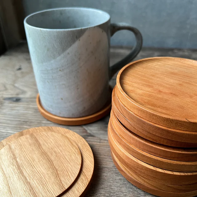 #zukoushitu
#木のコースター
#木製コースター
#木の皿
#木の器
#木製
#木工
#woodworking