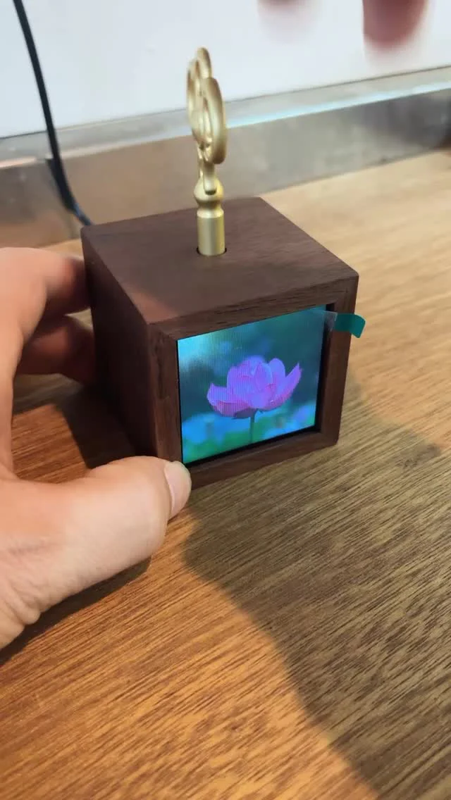 Digital + crafts 木箱 OEM from @worthadded 「Orgraphy （オルグラフィー）」思い出と音楽を融合させて楽しむプロダクトの製作を承りました。弊社の最高精度の加工で対応させていただきました。
電子機器を内包するため、塗装してから箱組み、カンナやペーパーがけ無しでカチッとツライチ仕上げをしております。
合計約80個慎重に加工しました。とにかく精度が命です。
綺麗に仕上がったと思います。誠にありがとうございます。
#zukoushitu
#木工
#木工作品
#木工雑貨
#woodworking
#木製
#デジフォト
#写真立て
#フォトスタンド
#オルゴール
#木箱

音楽: Chillミュージシャン: LiQWYD